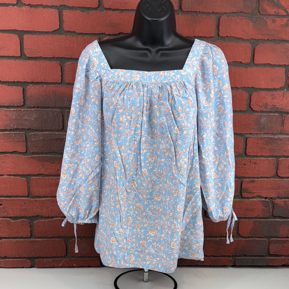 Lauren Conrad Blouse Womans Medium Floral
